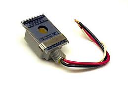 ALR AT-20 20 Amp Box Style Photocell, 105-285VAC