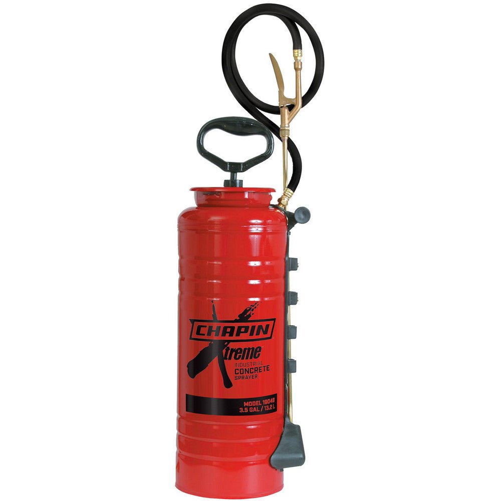 Chapin 19049 3.5 Gal Chemical Safe Garden Hand Sprayer - Lighting Supply Guy